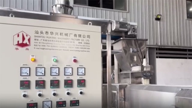 Twin Screw Direct Expansion Puff Snack Production Line (baked type)