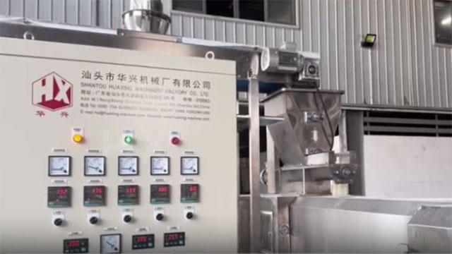 Single Screw Direct Expansion Puff Snack Production Line